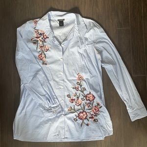 Ann Taylor Factory Embroidered Button Up Shirt - S